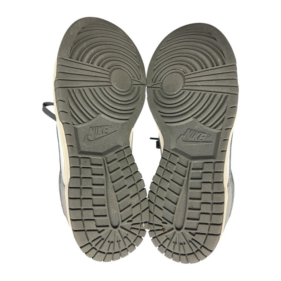 Nike Dunk Low Light Smoke Grey Sneakers Shoes WOMENS SIZE 7 | Finer Things Resale