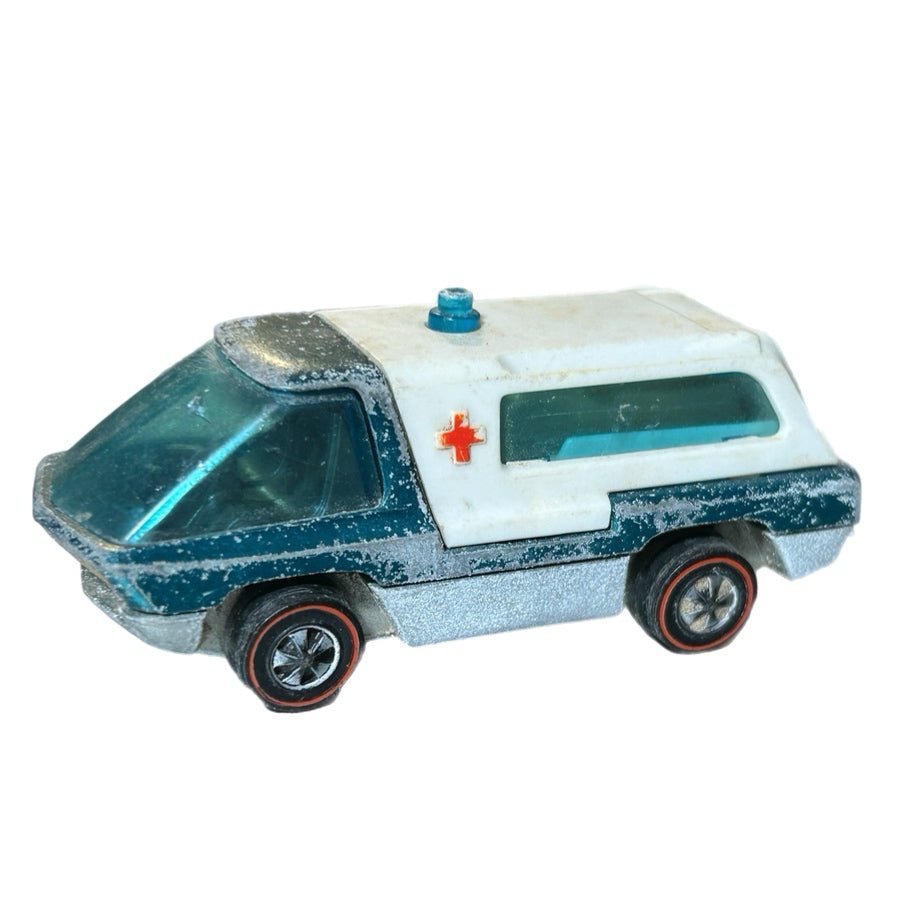 ミニカー Hot Wheels THE HEAVYWEIGHTS ambulance Hot Wheels The Heavyweights Emergency Ambulance Redline 1969