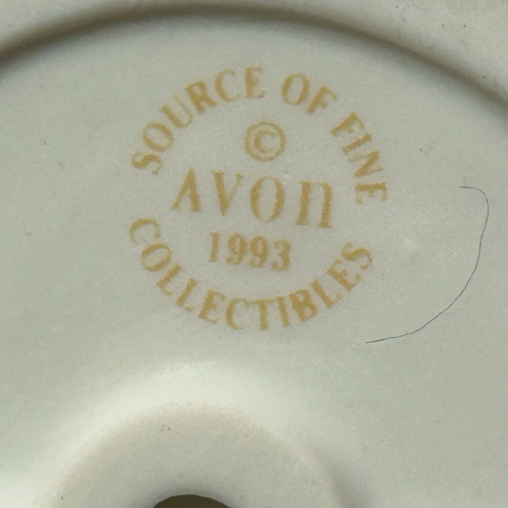 Avon Magnificent Circus Bears Bettina Ballerina porcelain figure VINTAGE 1993! | Finer Things Resale