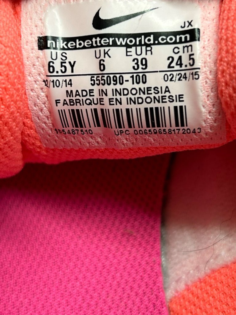 Nike Revolution 2 Sport Trainers Sneakers Shoes SIZE 6.5 Y 555090-100 | Finer Things Resale