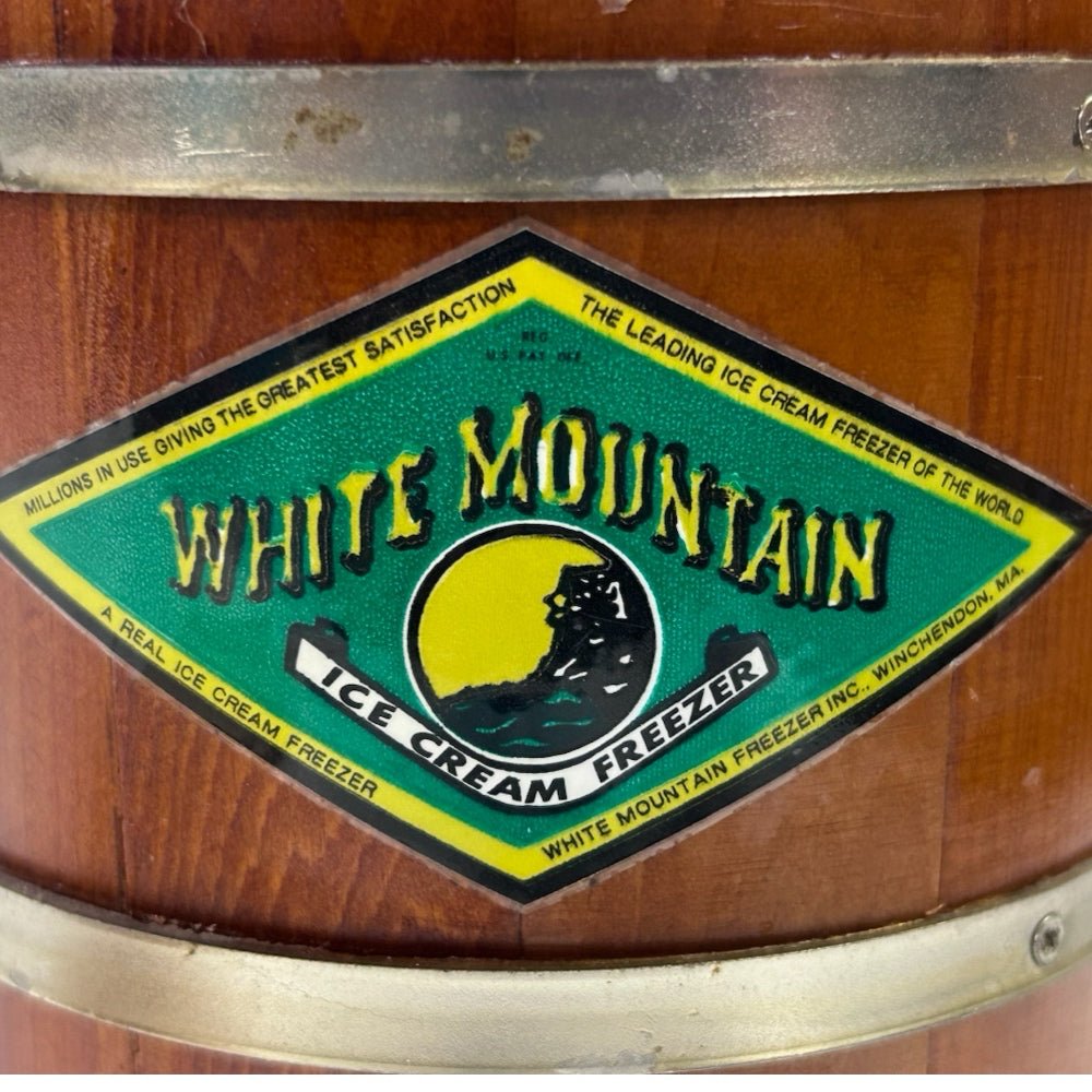 White Mountain Ice Cream Freezer Hand Crank Ice Cream Maker Mini Junior VINTAGE | Finer Things Resale