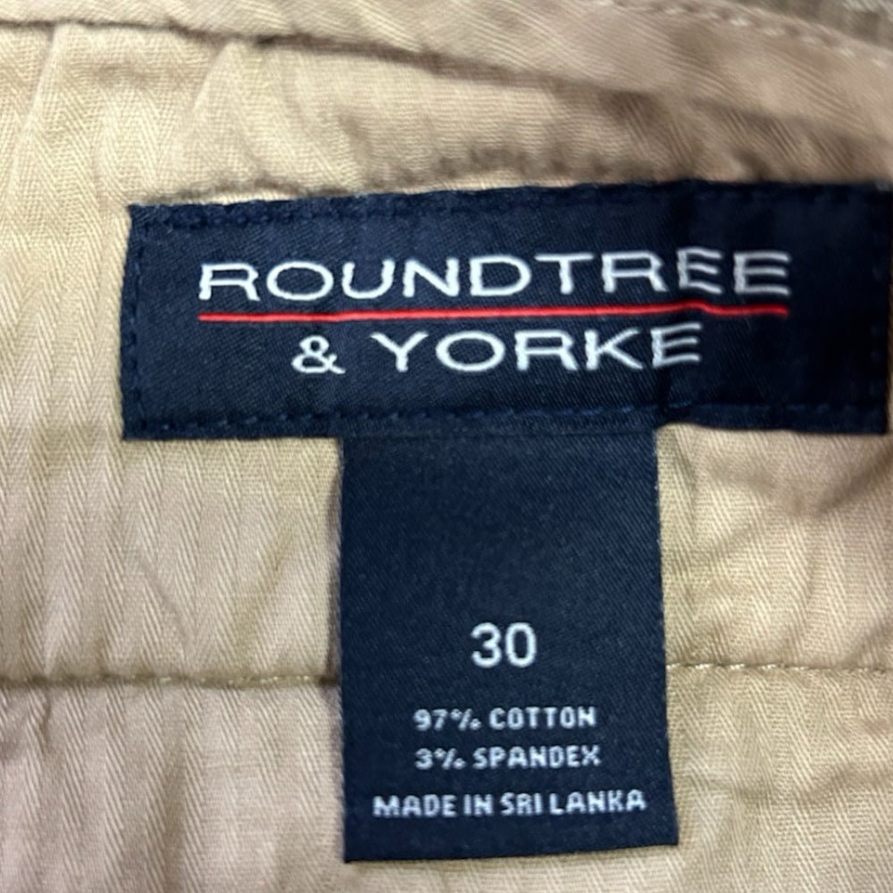 Roundtree & Yorke Casuals Straight Fit Shorts SIZE 30 NWT! | Finer Things Resale