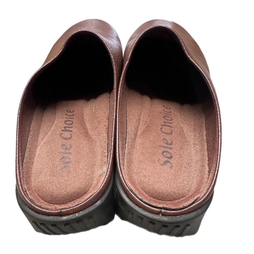 Sole Choice Waffle Slip On Mules Shoes SIZE 8.5 | Finer Things Resale