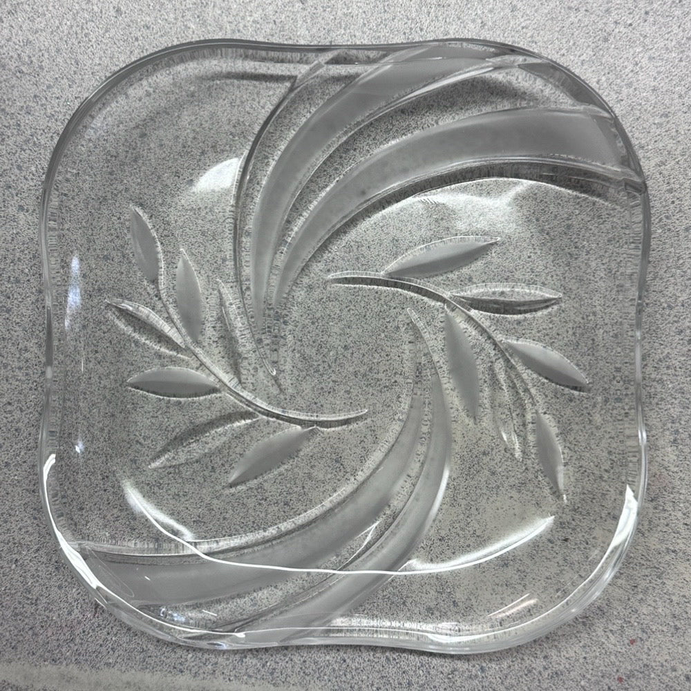 Mikasa Willow Leaf Square Salad Plate 7.5" NEW OLD STOCK REPLACEMENT | Finer Things Resale