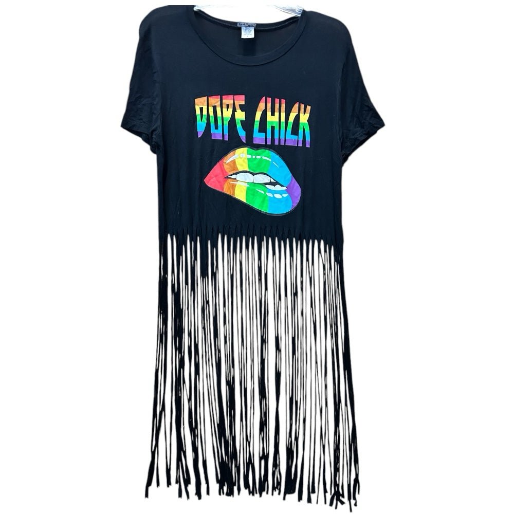 Dope Chick Lips retro short sleeve fringe t-shirt Popular Sport SIZE LARGE | Finer Things Resale