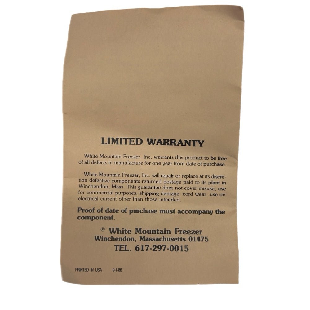 White Mountain Ice Cream Freezer Hand Crank Ice Cream Maker Mini Junior VINTAGE | Finer Things Resale