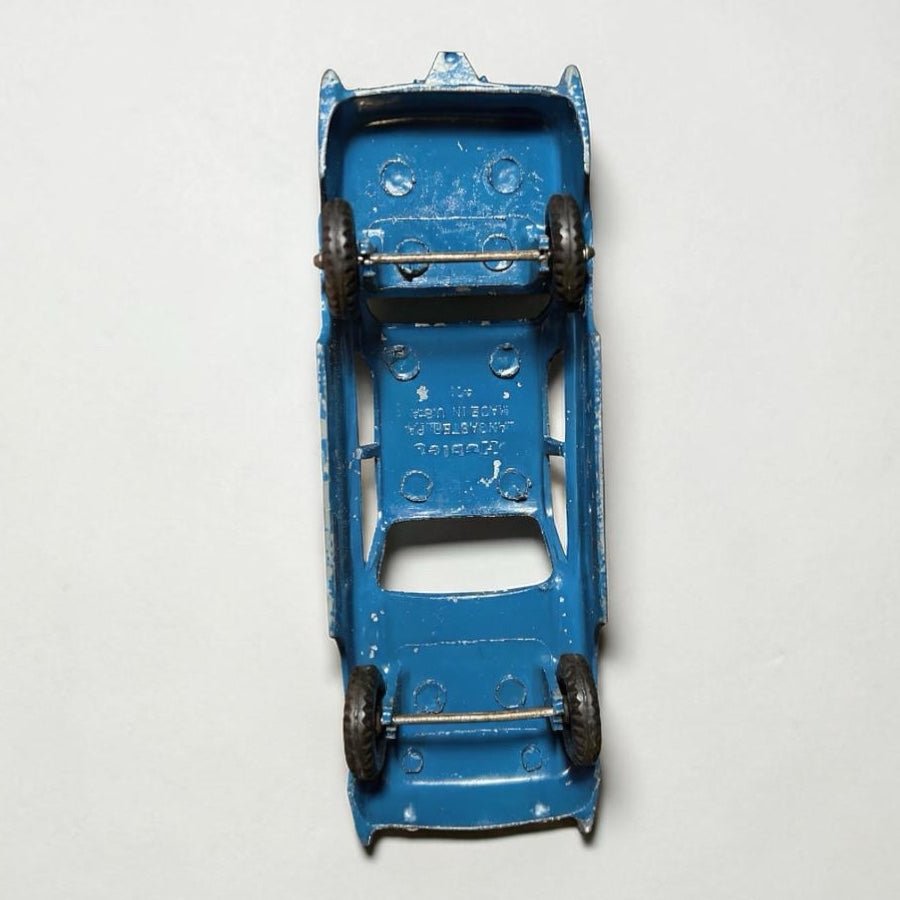 Hubley Lincoln Sedan Pressed Steel Toy Car No 401 VINTAGE 1960's | Finer Things Resale