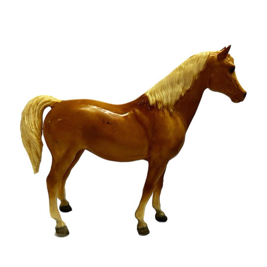 Breyer Classic Palomino Stock Horse Gelding ©2002 Reeves Model Horse 9" | Finer Things Resale
