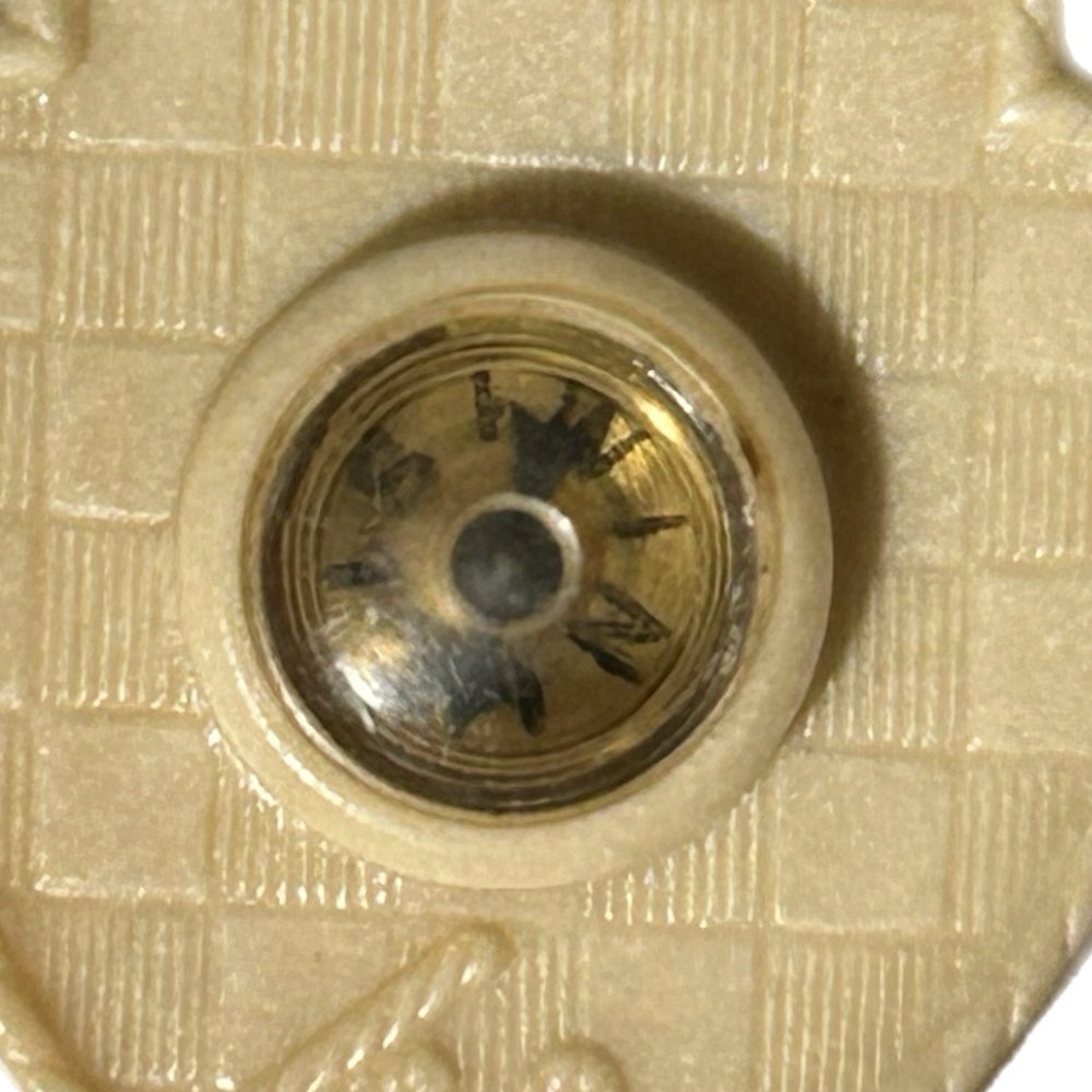 Ralston  Luminous Compass Magnify Straight Shooters Cereal Radio Premium 1946