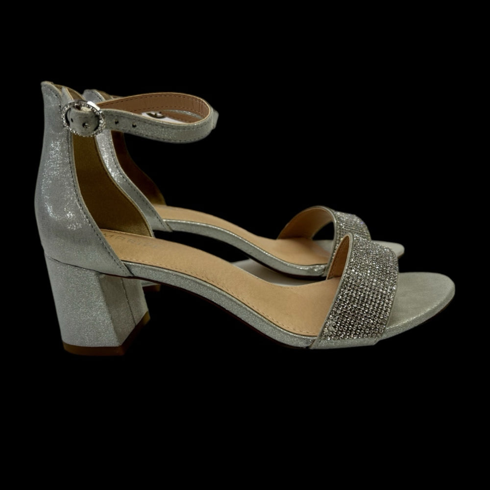 Maripe' Rhinestone accent sandal SIZE 6M