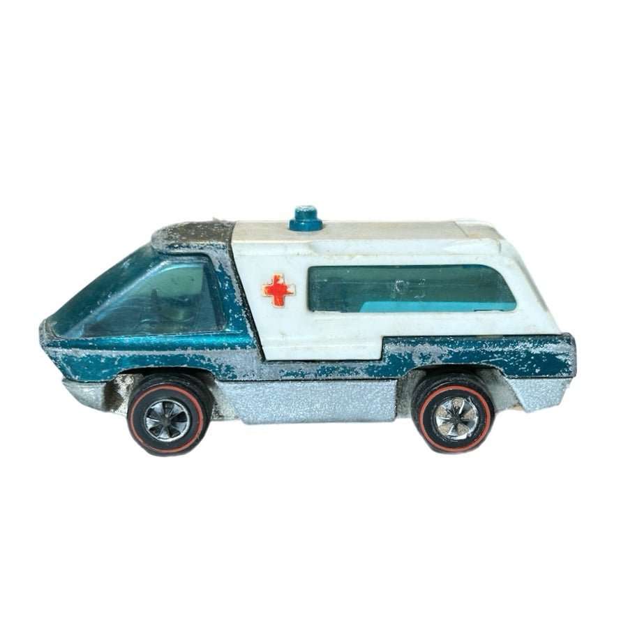 Hot Wheels The Heavyweights Emergency Ambulance Redline 1969 Mattel Hong Kong | Finer Things Resale