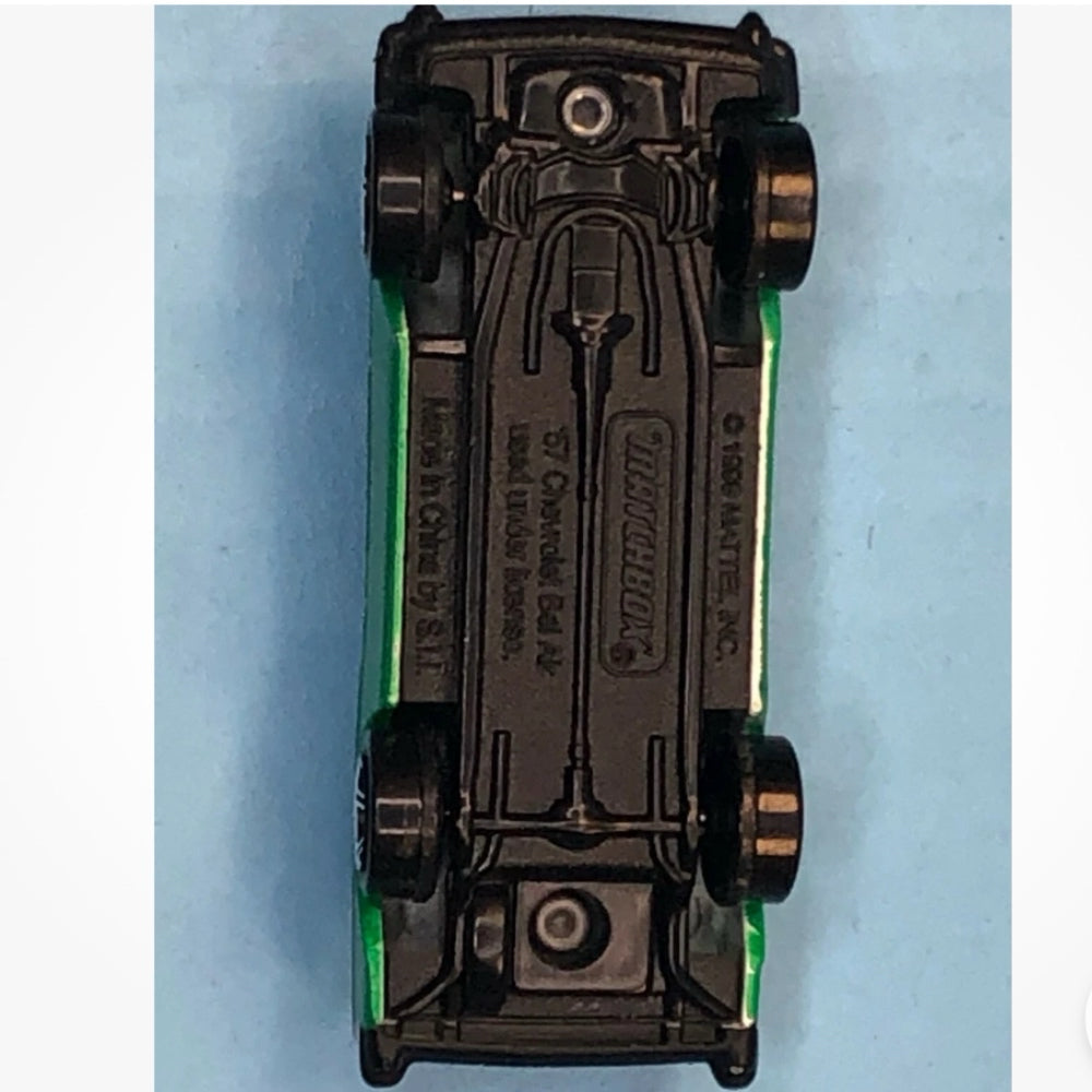 Matchbox McDonald's 1957 Chevrolet Chevy Bel Air diecast car 1:64 1999