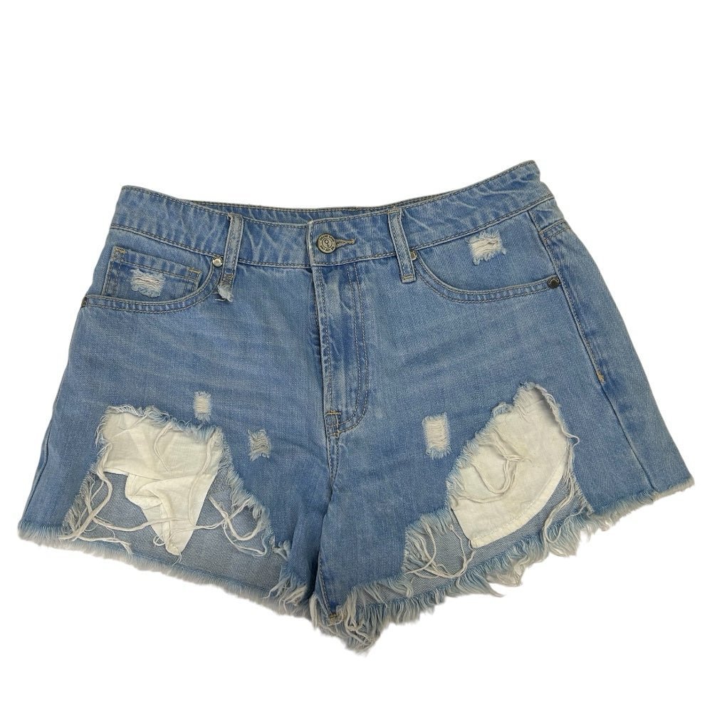 Insane Oene distressed denim shorts SIZE SMALL | Finer Things Resale