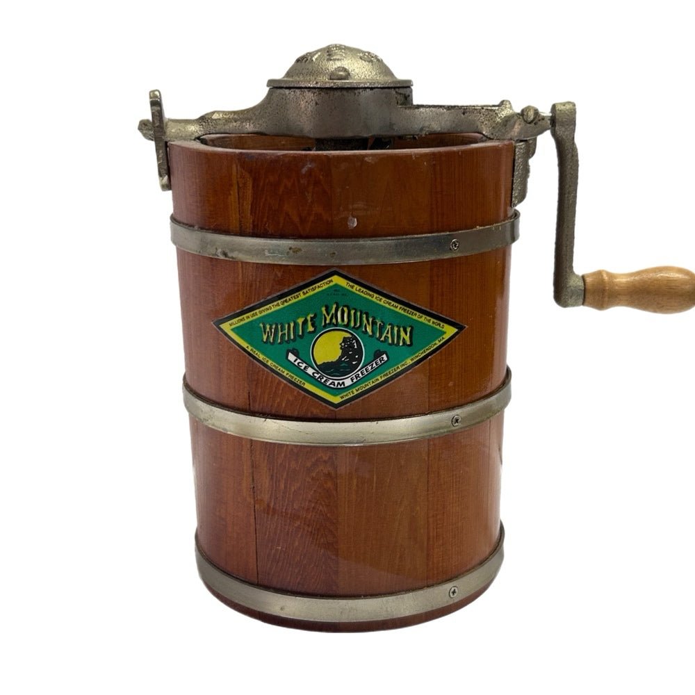 White Mountain Ice Cream Freezer Hand Crank Ice Cream Maker Mini Junior VINTAGE | Finer Things Resale