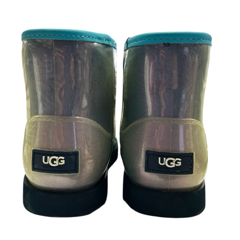 ugg kids classic mini ii gradient boots big kid size 4