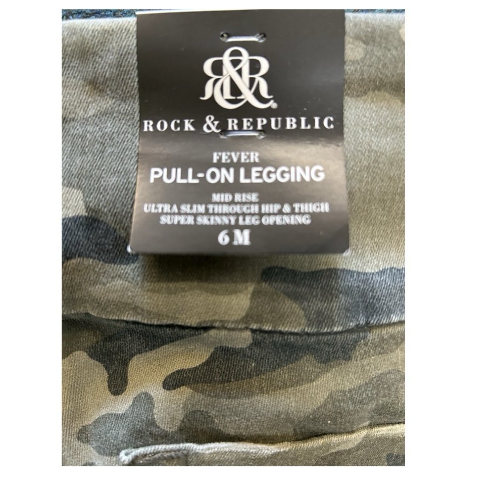 Rock & Republic Fever Pull-On Legging Pants Super Skinny SIZE 6M NWT! | Finer Things Resale