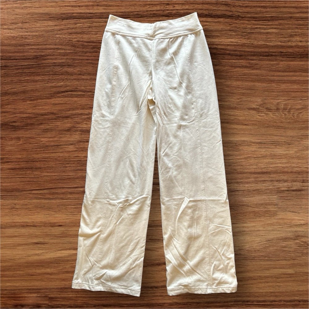 Testimony Los Angeles wide leg stretch pants SIZE LARGE | Finer Things Resale