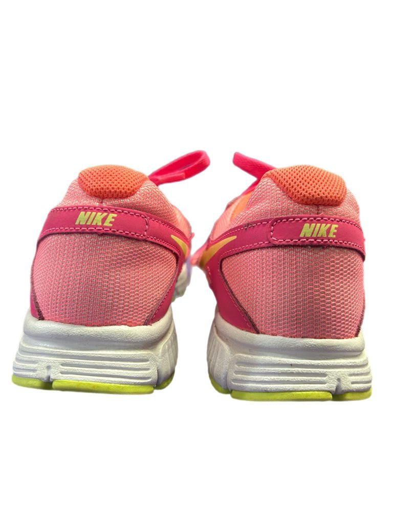 Nike Revolution 2 Sport Trainers Sneakers Shoes SIZE 6.5 Y 555090-100 | Finer Things Resale