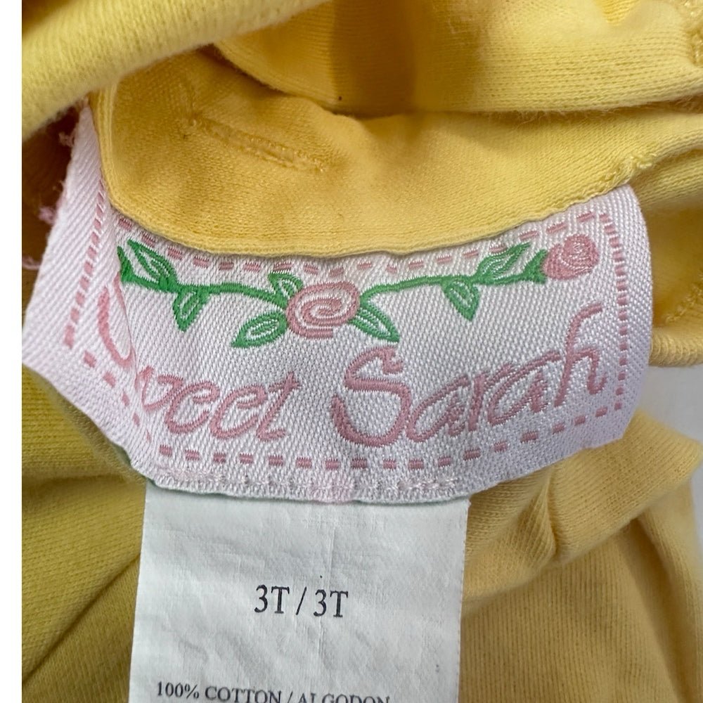 Sweet Sarah 3pc long sleeve flower capri pant & skirt set SIZE 3T VINTAGE 2000's | Finer Things Resale