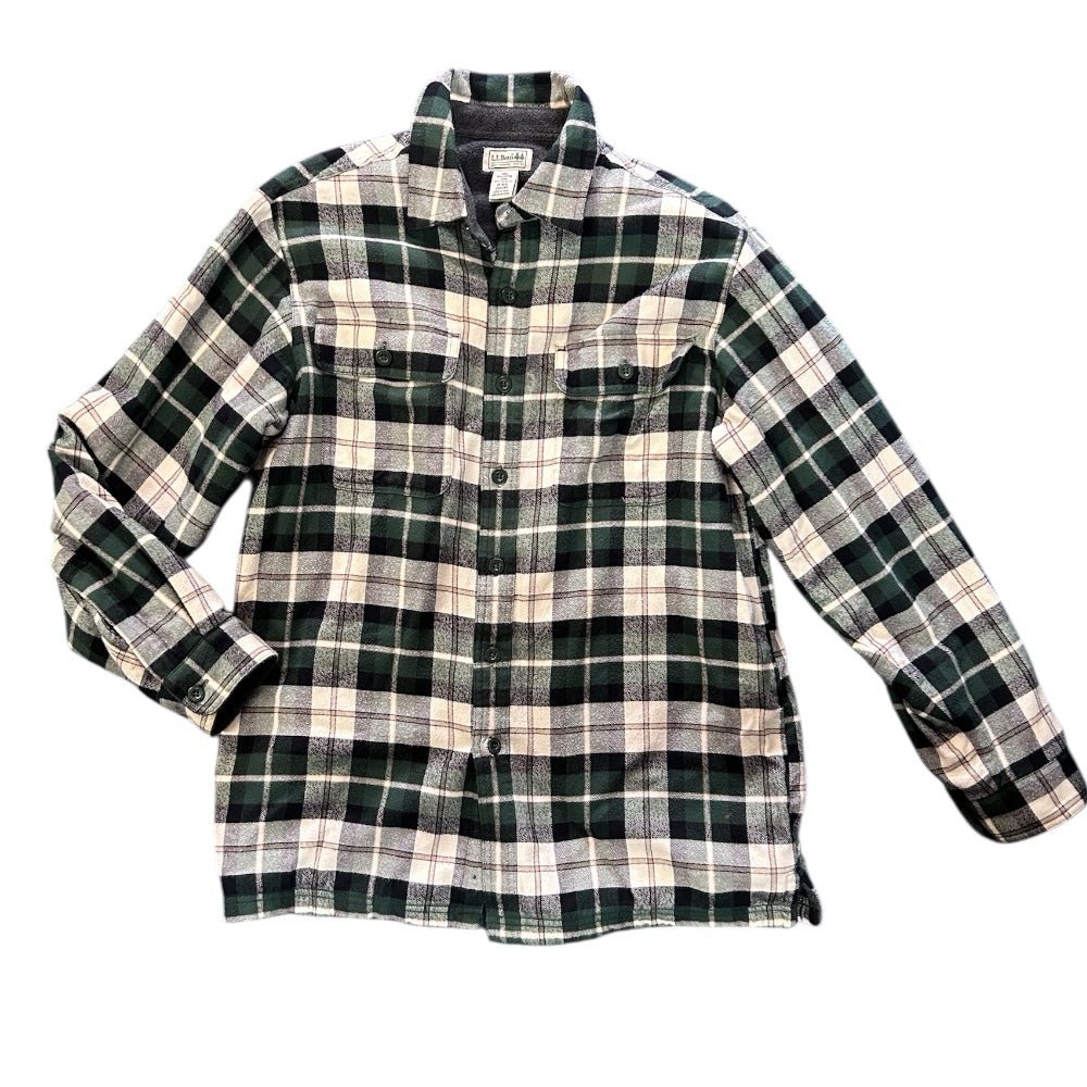 LL Bean plaid flannel long sleeve shacket shirt jacket SIZE MEDIUM | Finer Things Resale