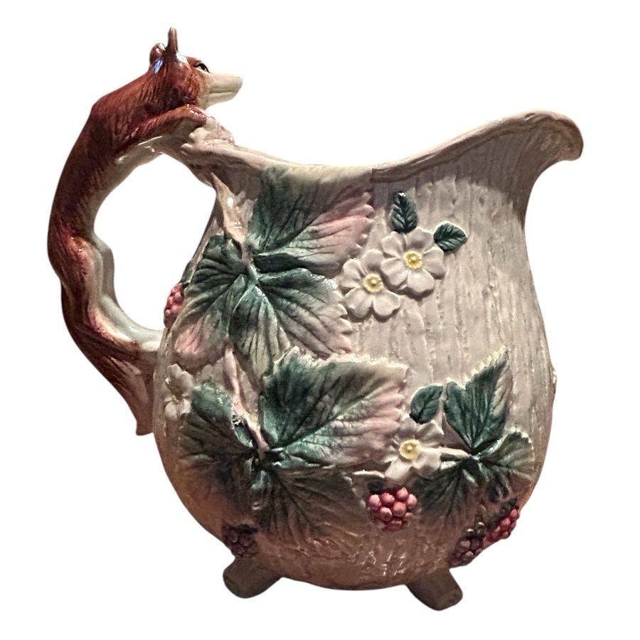 Fitz & Floyd Wild Berries Reynard Fox Basketweave Pitcher 1.75 quart VINTAGE 1990 | Finer Things Resale
