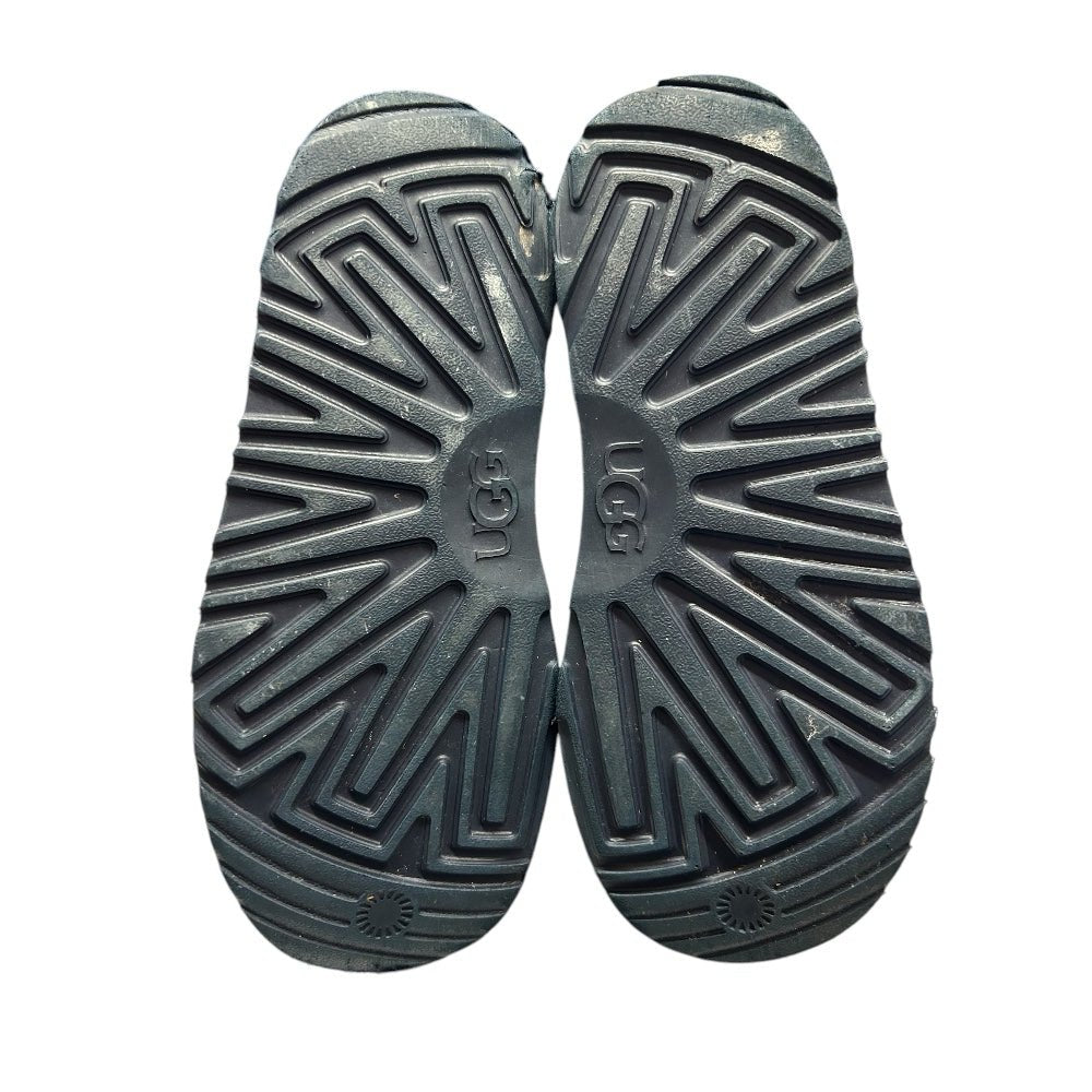 ugg kids classic mini ii gradient boots big kid size 4