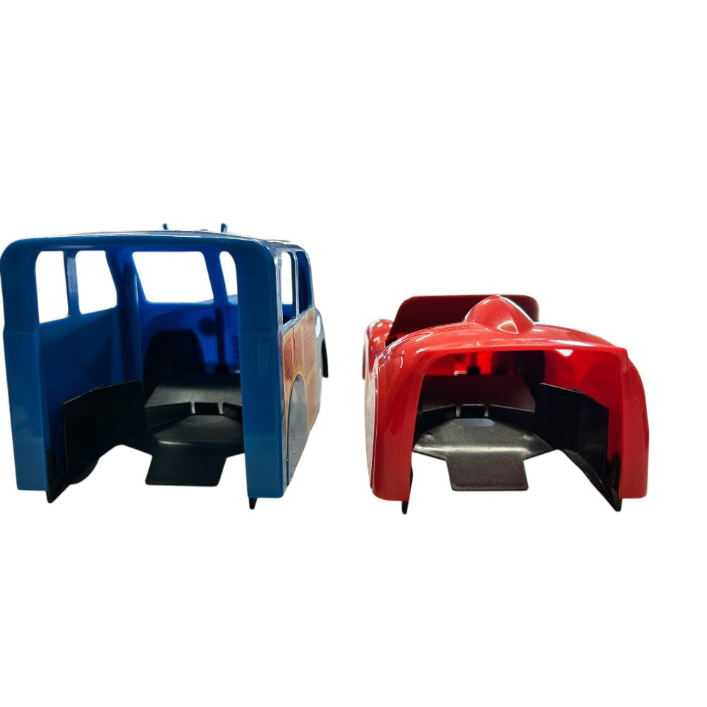 Zhu Zhu Pets Woody Wagon and Red Convertible Car