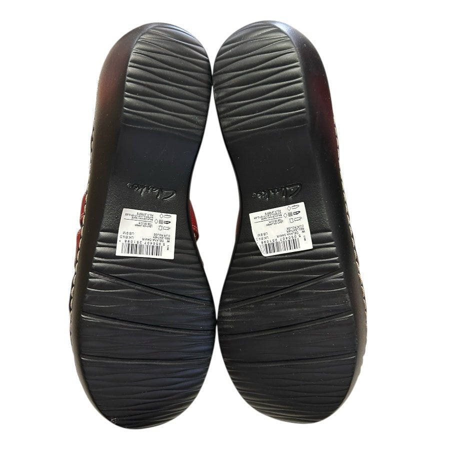 Clarks Delana Damir Red Leather Slide Sandals Wedge Heel SIZE 9M NEW IN BOX! | Finer Things Resale
