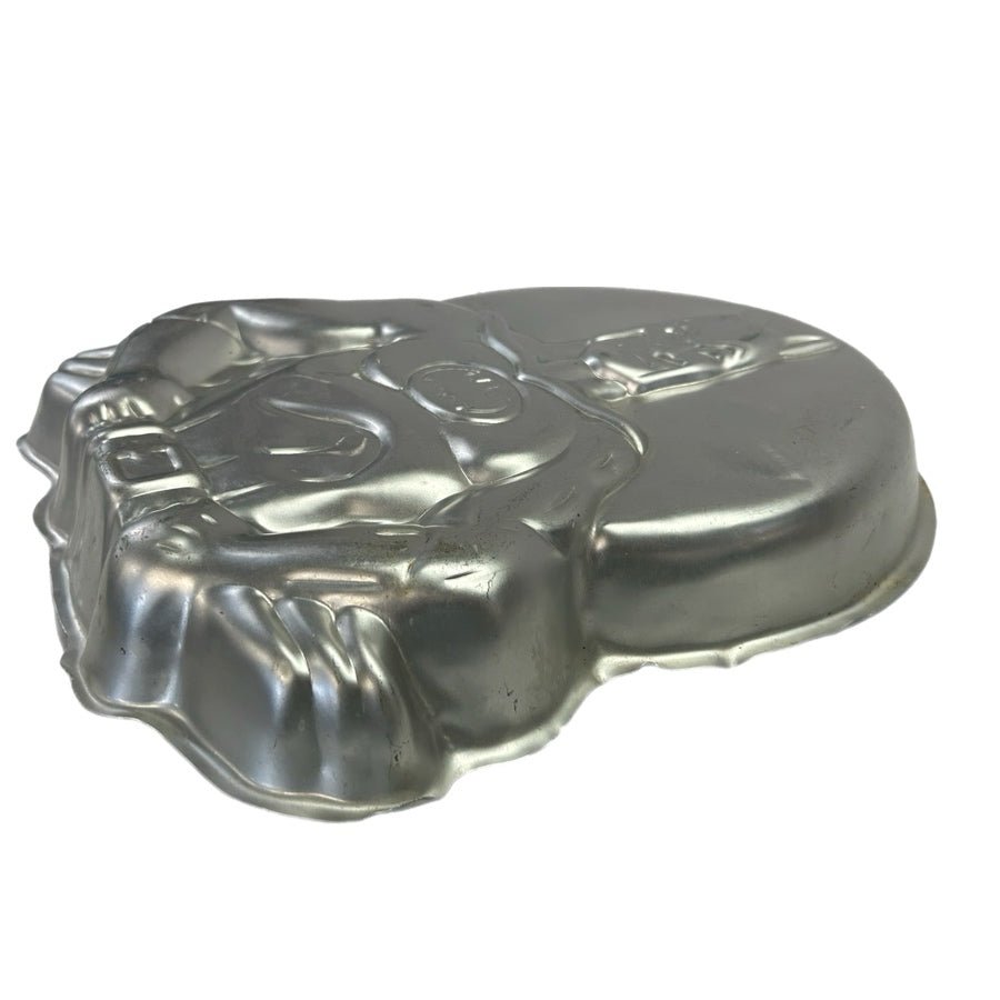 Wilton DC Comics Batman Cake Pan Mold Aluminum 2105-6501 VINTAGE 1989 | Finer Things Resale