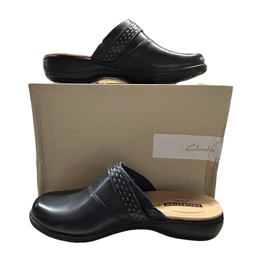 Clarks Leisa Sadie Navy Leather Mules Clogs Slides SIZE 9M BRAND NEW!
