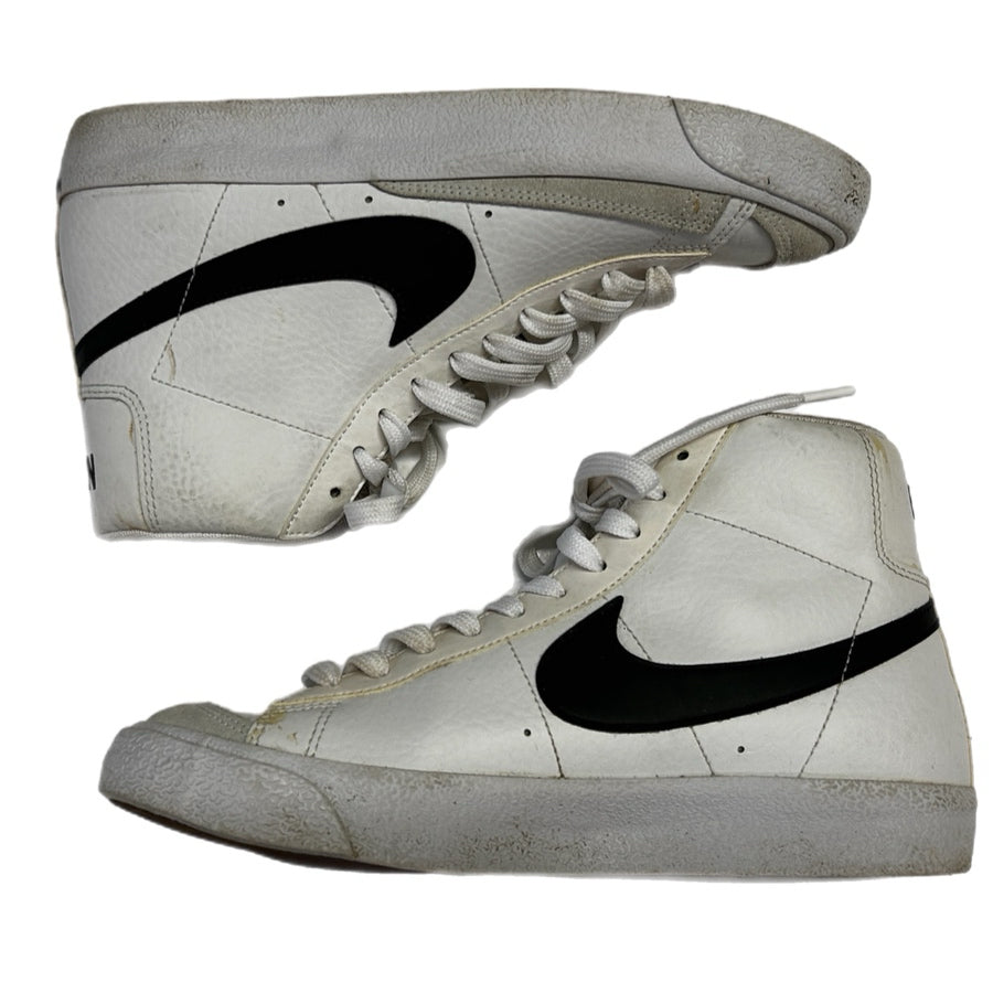 Nike Kids' Grade School Blazer Mid '77 Sneakers Shoes YOUTH SIZE 6.5 DA4086-100 | Finer Things Resale
