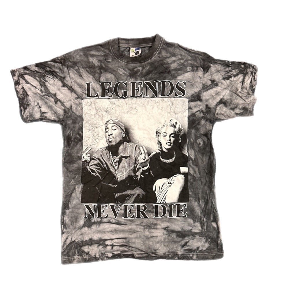 Legends Never Die Tupac Shakur Marilyn Monroe Rap Hip Hop T-Shirt