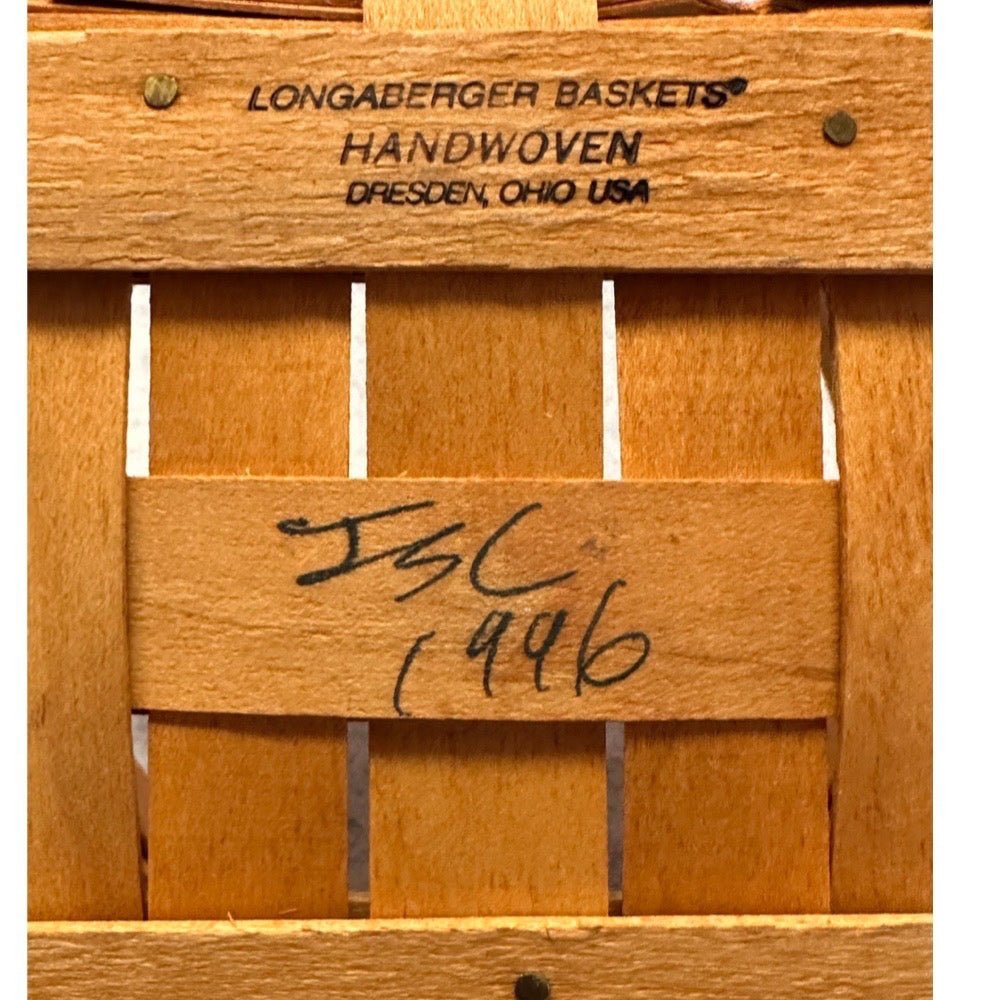 Longaberger Baskets round handwoven basket with swing handle 1996 VINTAGE | Finer Things Resale