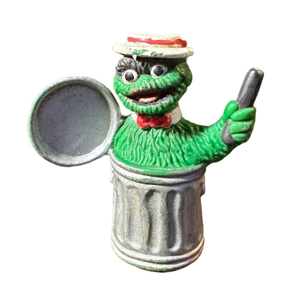 Sesame Street Muppets Oscar the Grouch "Fun Day in the Park" 2.5" PVC figure | Finer Things Resale