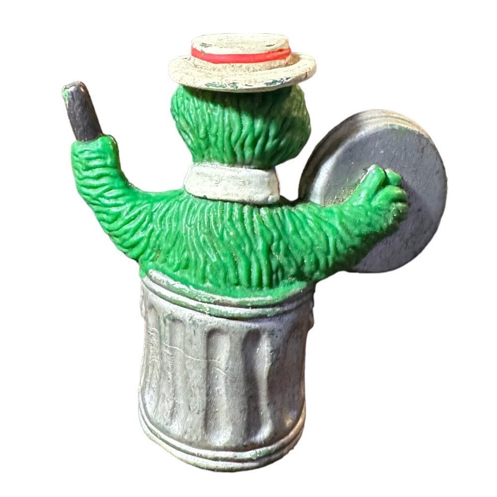 Sesame Street Muppets Oscar the Grouch "Fun Day in the Park" 2.5" PVC figure | Finer Things Resale