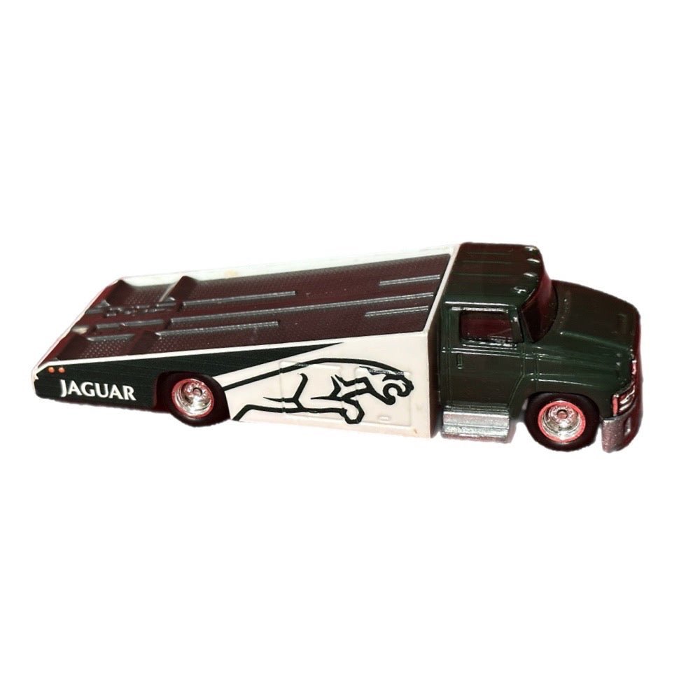 Hot Wheels Car Culture Team Transport Carry On Jaguar Truck - 1