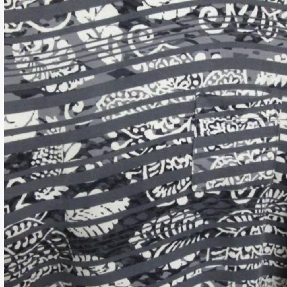 LuLaRoe Simply Comfortable short sleeve print dress SIZE XSMALL | Finer Things Resale