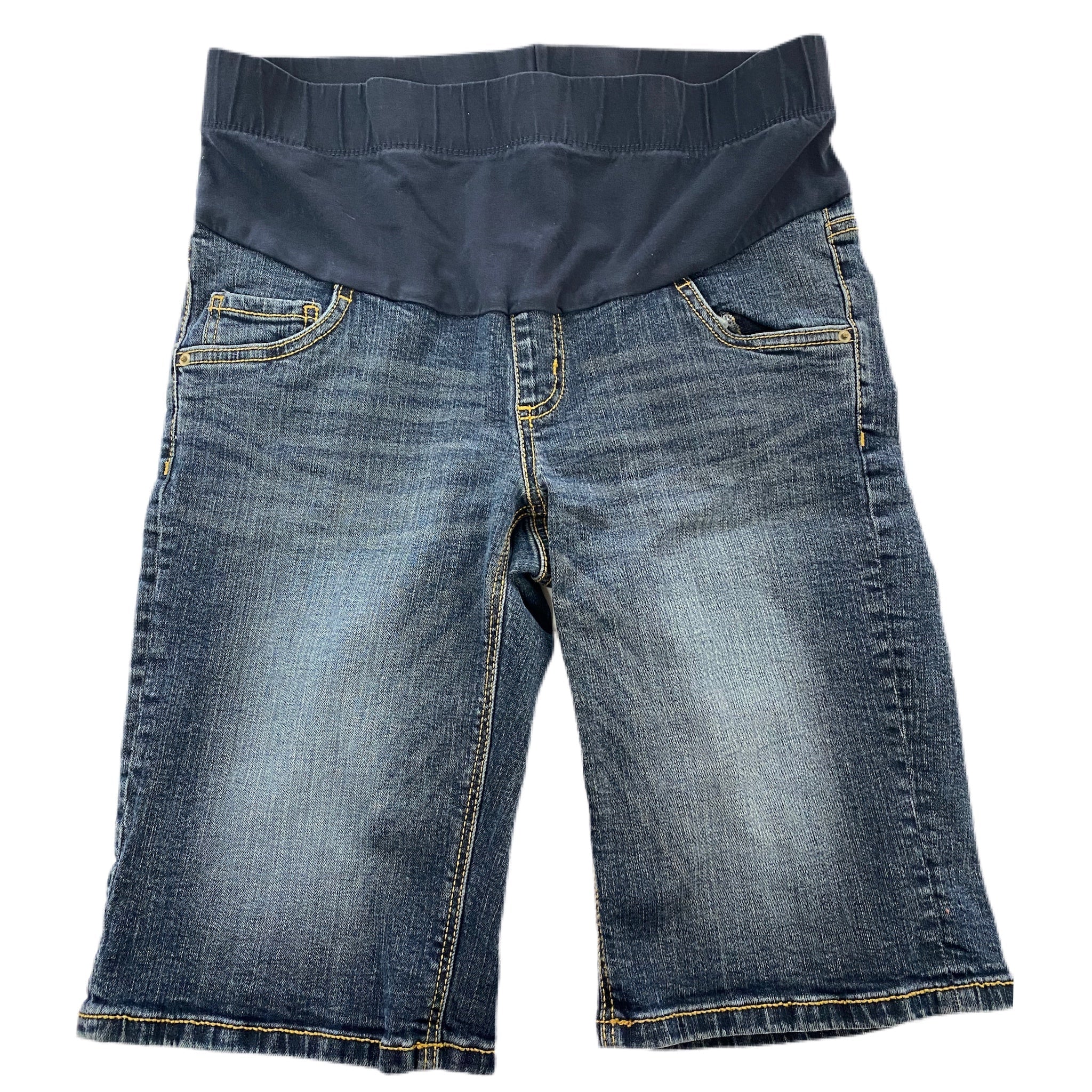 Oh Baby by Motherhood denim shorts SIZE MEDIUM | Finer Things Resale