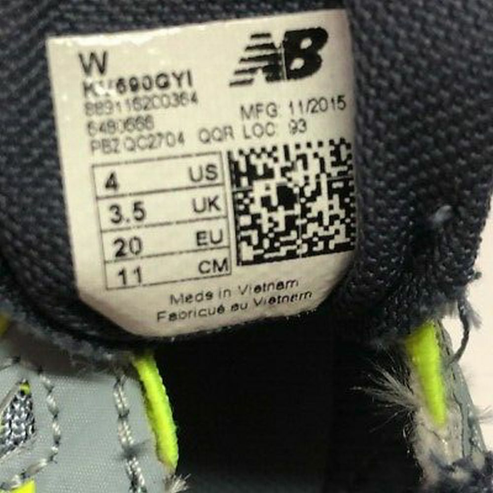 New Balance athletic sneakers tennis shoes SIZE 4 | Finer Things Resale