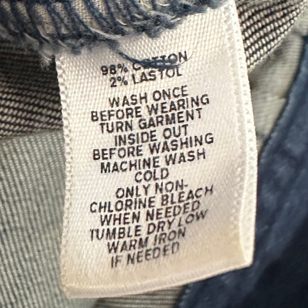 Ann Taylor denim mini skirt SIZE 4 | Finer Things Resale