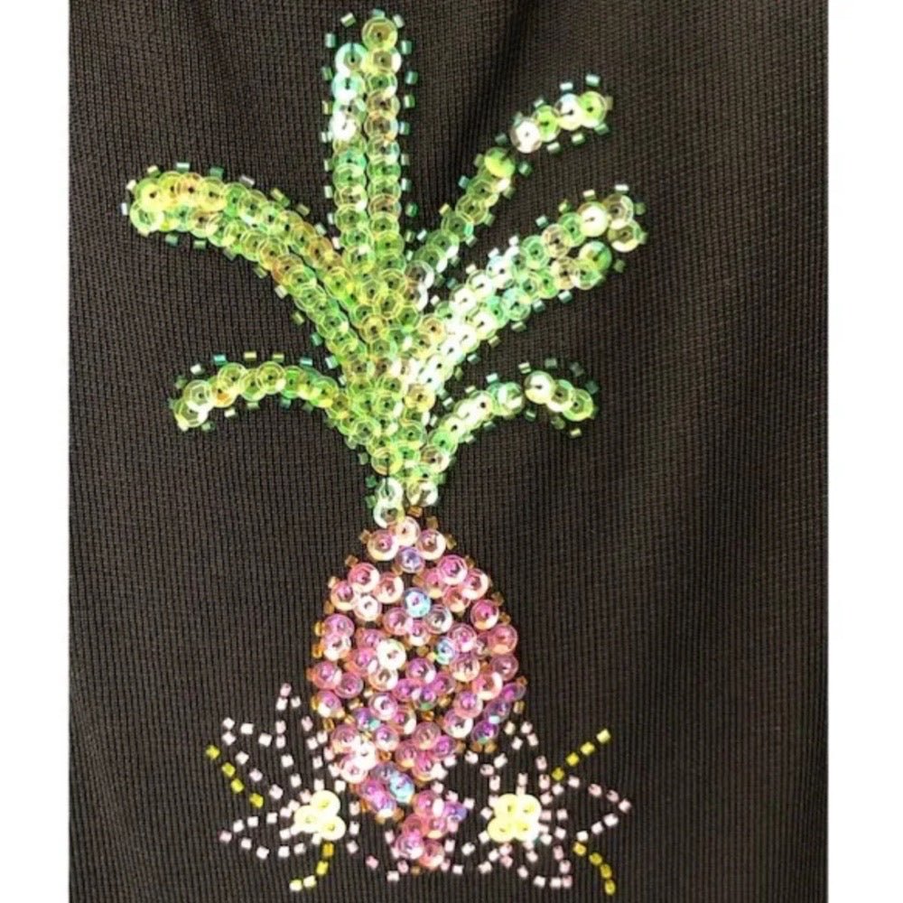 Lucia Burns pineapple bling sleeveless sweater SIZE LARGE | Finer Things Resale