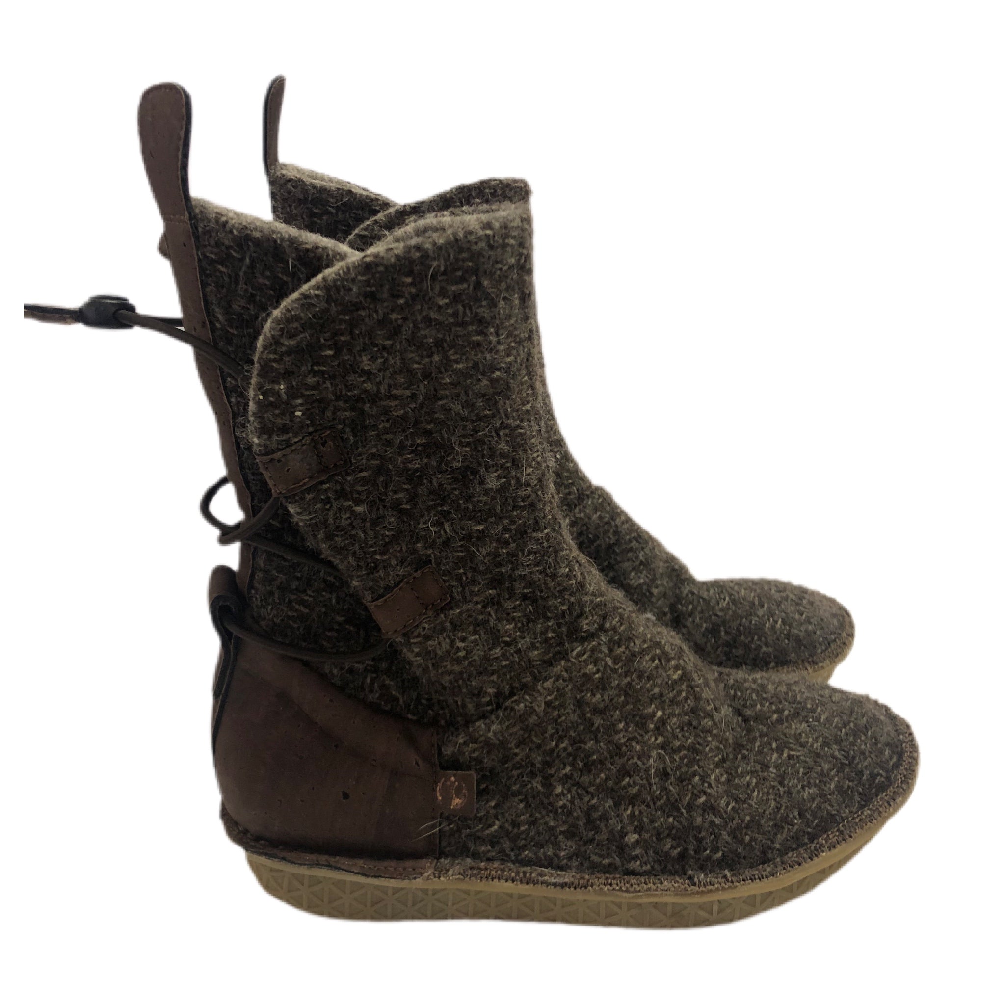 Po-Zu Star Wars Rey Wool Desert Boots SIZE 1 EU 32 HTF! | Finer Things Resale