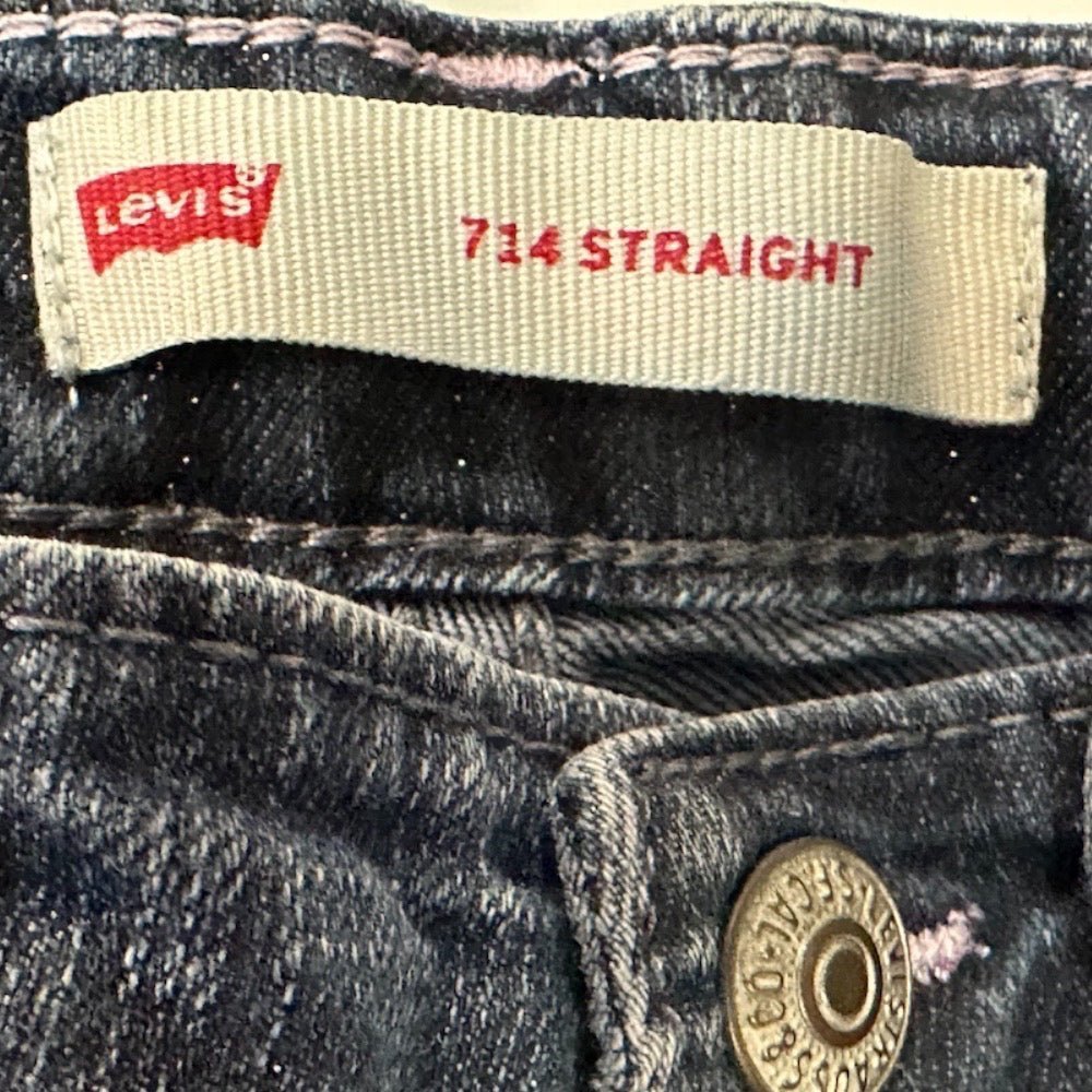 Levi's 714 Straight Jeans SIZE 3T | Finer Things Resale