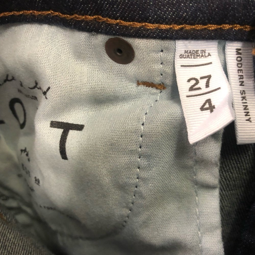 Made and Loved Loft Ann Taylor jeans SIZE 27/4 | Finer Things Resale