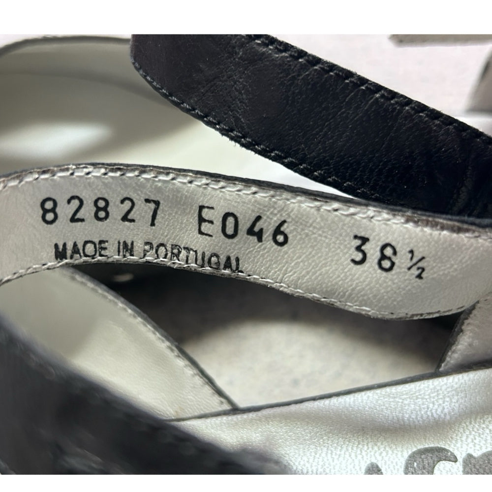 Fidji Mary Jane leather shoes SIZE 7.5 (38.5)
