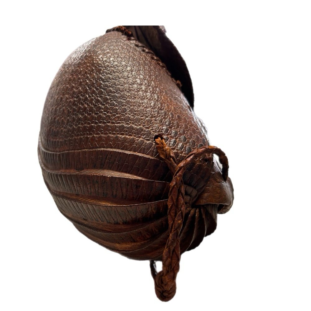 Vintage full body leather Armadillo purse handbag VINTAGE  1960's | Finer Things Resale