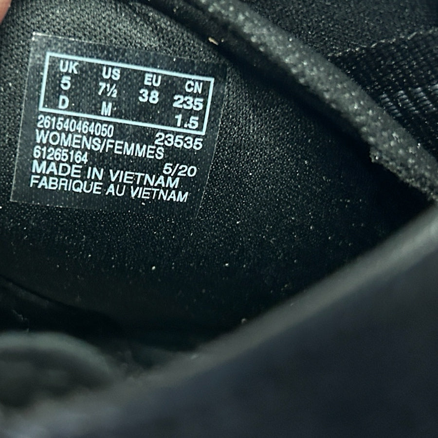 Clarks Cloudsteppers Black Comfort Ankle Slip On Boots SIZE 7.5 | Finer Things Resale