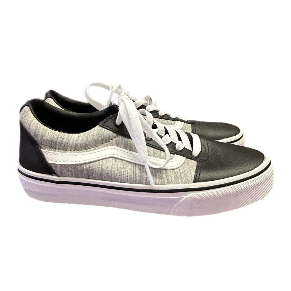 Vans Old Skool Off the Wall low top sneakers YOUTH BIG KID SIZE 3 | Finer Things Resale