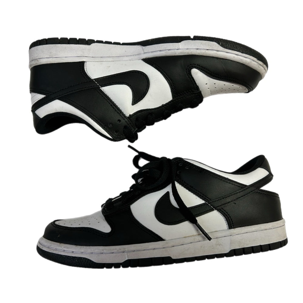 nike dunk low top sneakers panda  youth size 6