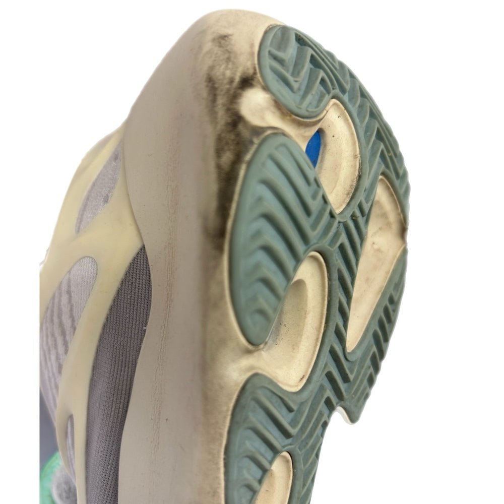 Adidas Yeezy 700 V3 Azael Sneakers FW4980 SIZE 8.5 | Finer Things Resale